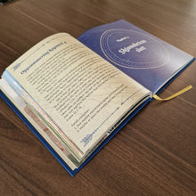 Last inn bildet i Galleri-visningsprogrammet, Lille pilgrims store reise Del 1