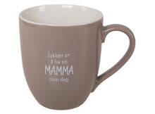 Last inn bildet i Galleri-visningsprogrammet, Krus, Lykken er...mamma
